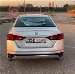 نيسان ألتيما